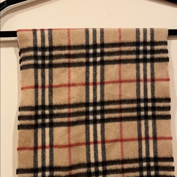 *Authentic* Cashmere Burberry Scarf - Picture 2 of 4